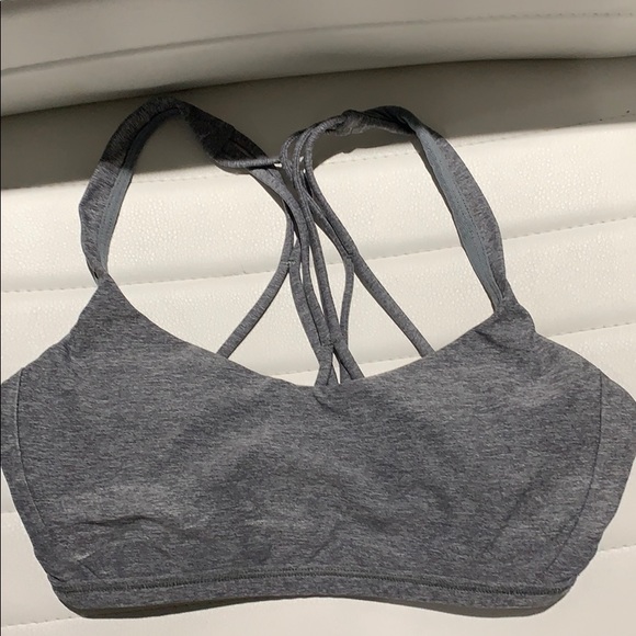 Lulu sports bra - Picture 2 of 2